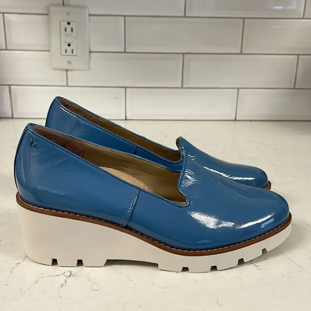 Vionic Willa Wedge Pump (Women) Captains Blue 9 Water Repellant